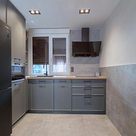 Vivienda Turistica De Diseno Elegante Lejlighed Bilbao Eksteriør billede