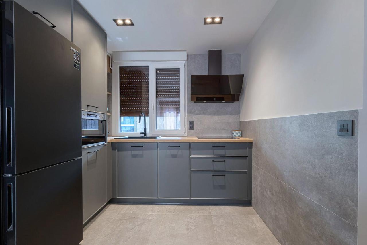 Vivienda Turistica De Diseno Elegante Lejlighed Bilbao Eksteriør billede