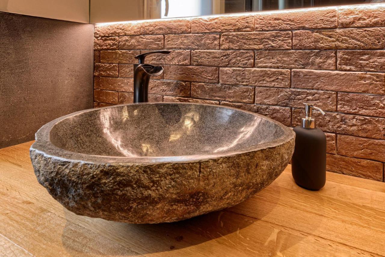 Vivienda Turistica De Diseno Elegante Lejlighed Bilbao Eksteriør billede