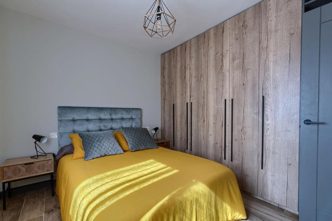 Vivienda Turistica De Diseno Elegante Lejlighed Bilbao Eksteriør billede