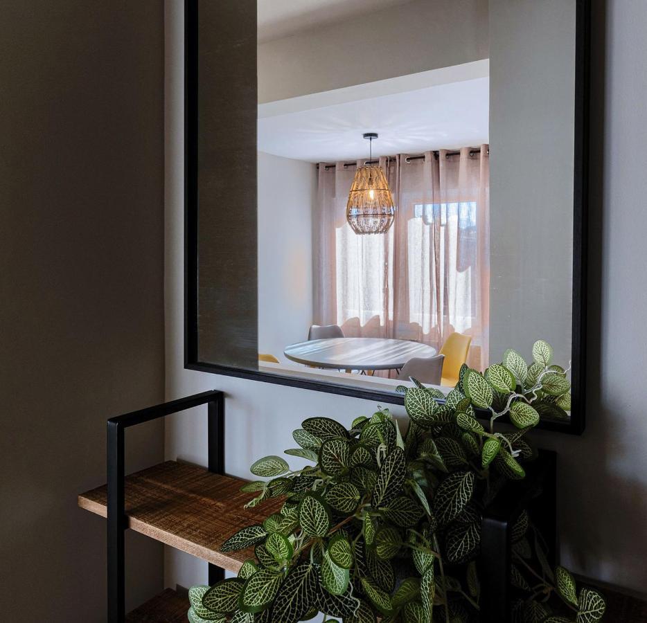 Vivienda Turistica De Diseno Elegante Lejlighed Bilbao Eksteriør billede
